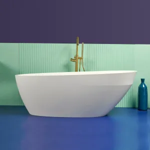 Chrea Freestanding Bath